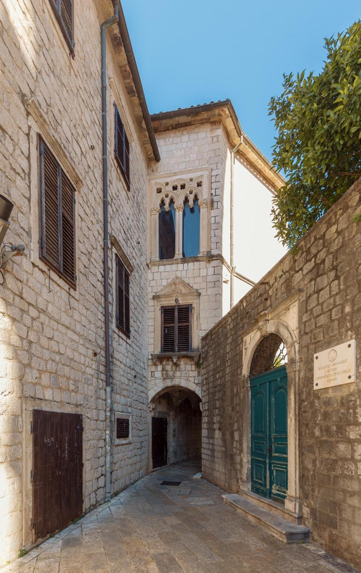 Old Town St Tryphon Apartment كوتور المظهر الخارجي الصورة