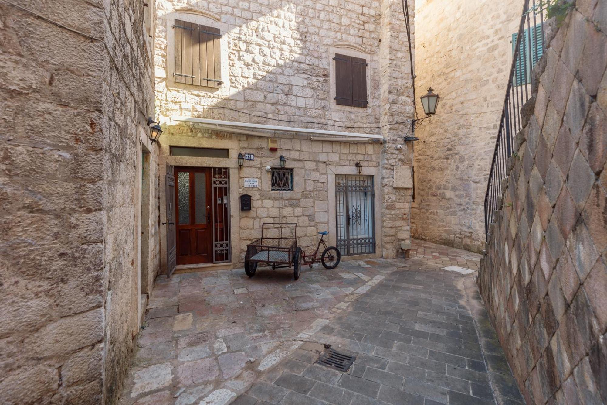 Old Town St Tryphon Apartment كوتور المظهر الخارجي الصورة