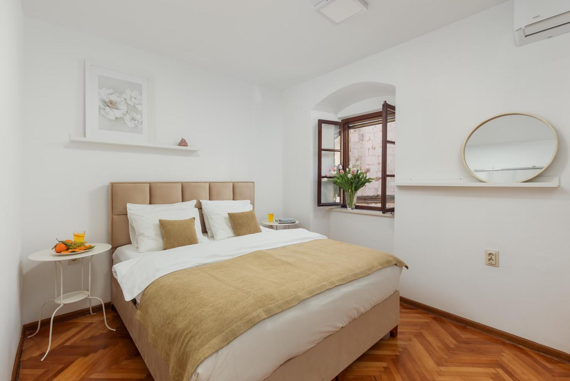Old Town St Tryphon Apartment كوتور المظهر الخارجي الصورة